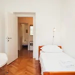 Spinut Urban Retreat Daire