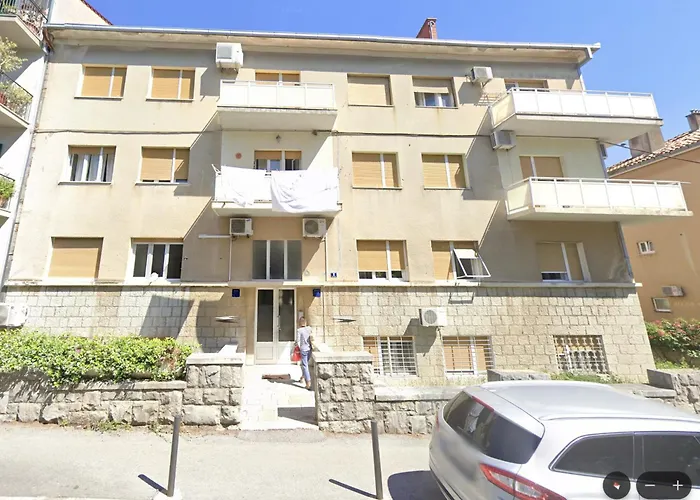 Spinut Urban Retreat Apartamento *